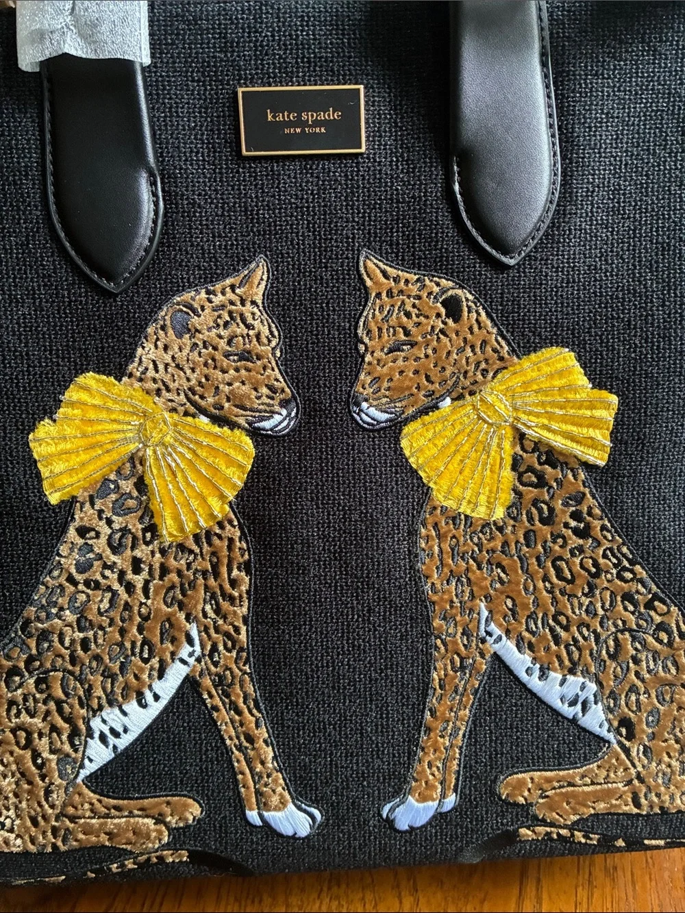Kate Spade Tote - Picture 2 of 12